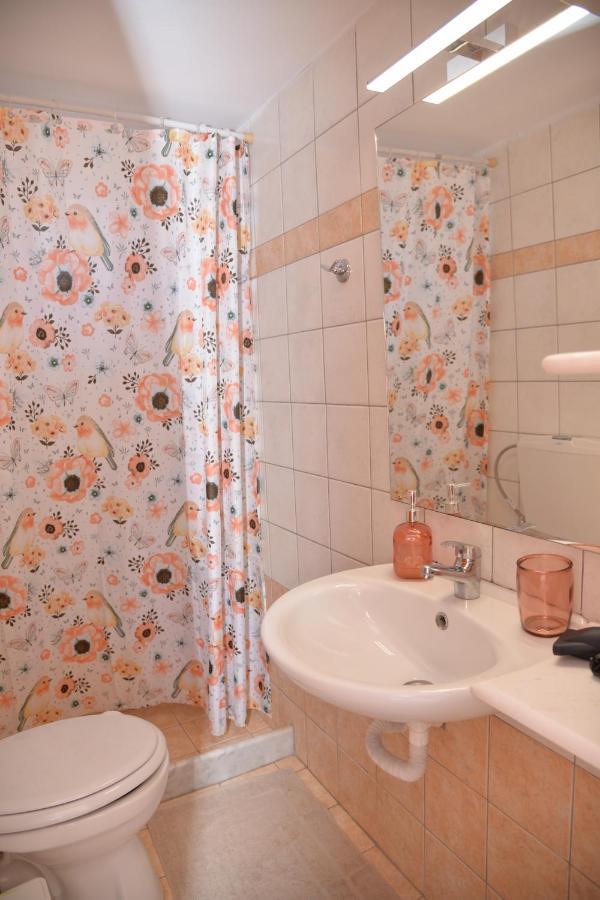 Sunny Rooms Hersonissos (Crete) Quarto foto