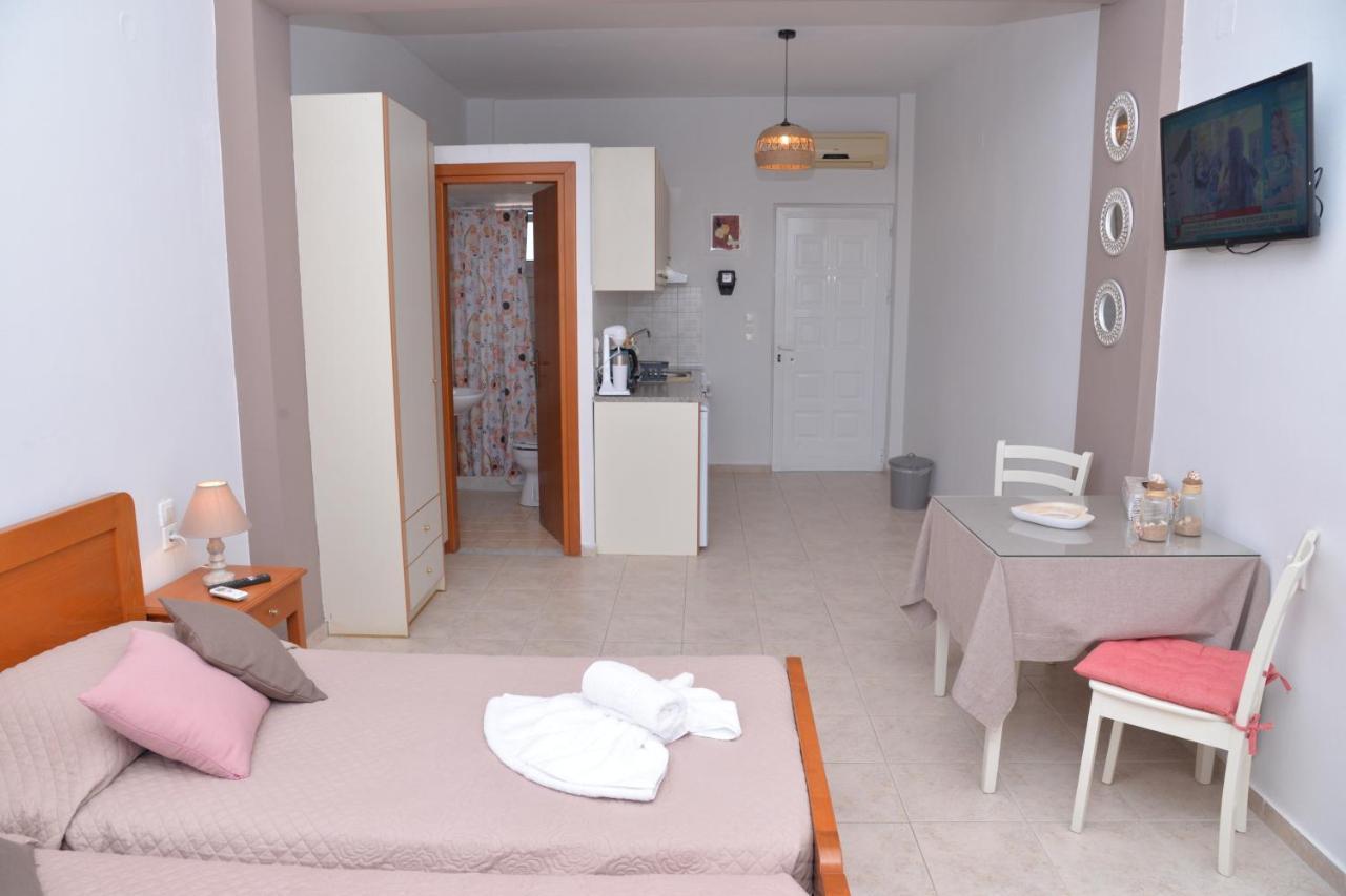 Sunny Rooms Hersonissos (Crete) Quarto foto